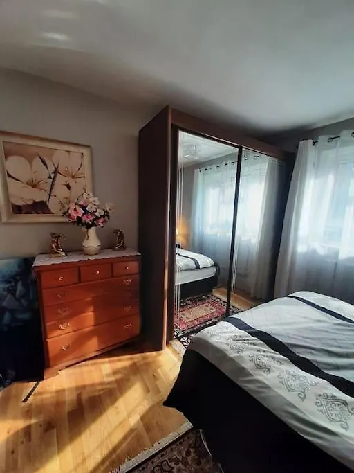 Apartment Greenwich Haven, London
